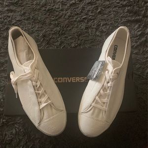 Brand new Converse
